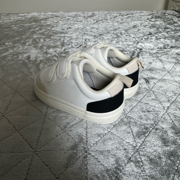 Infant H&M Dress Shoe - Picture 1 of 3